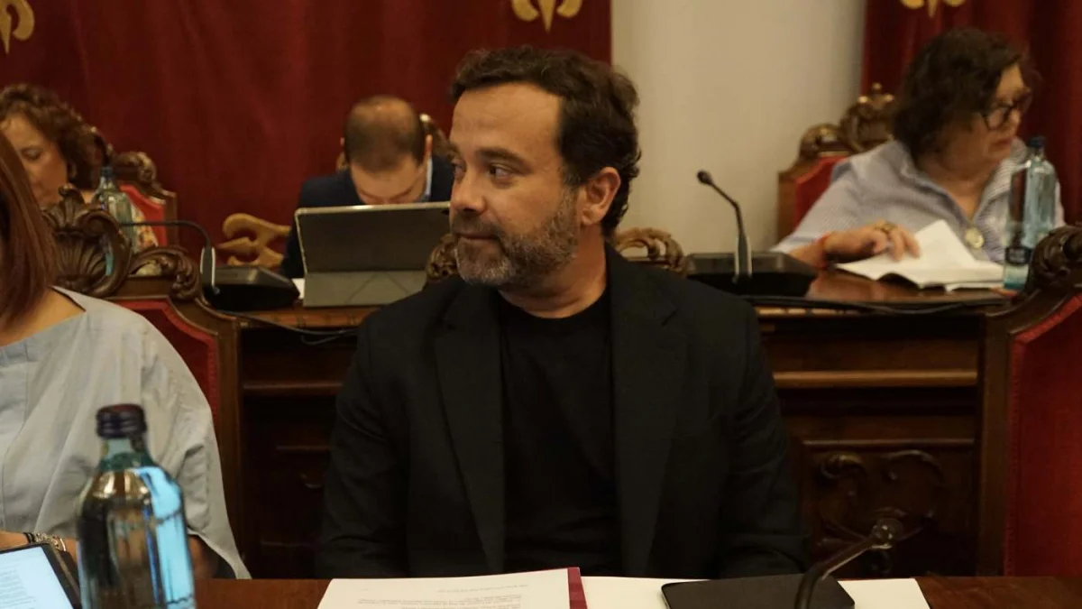 A López Escolar MC