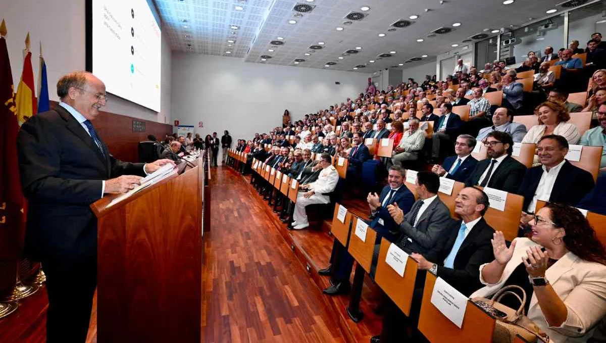Tomás Martínez Pagán, durante su intervención en la clausura de la asamblea 