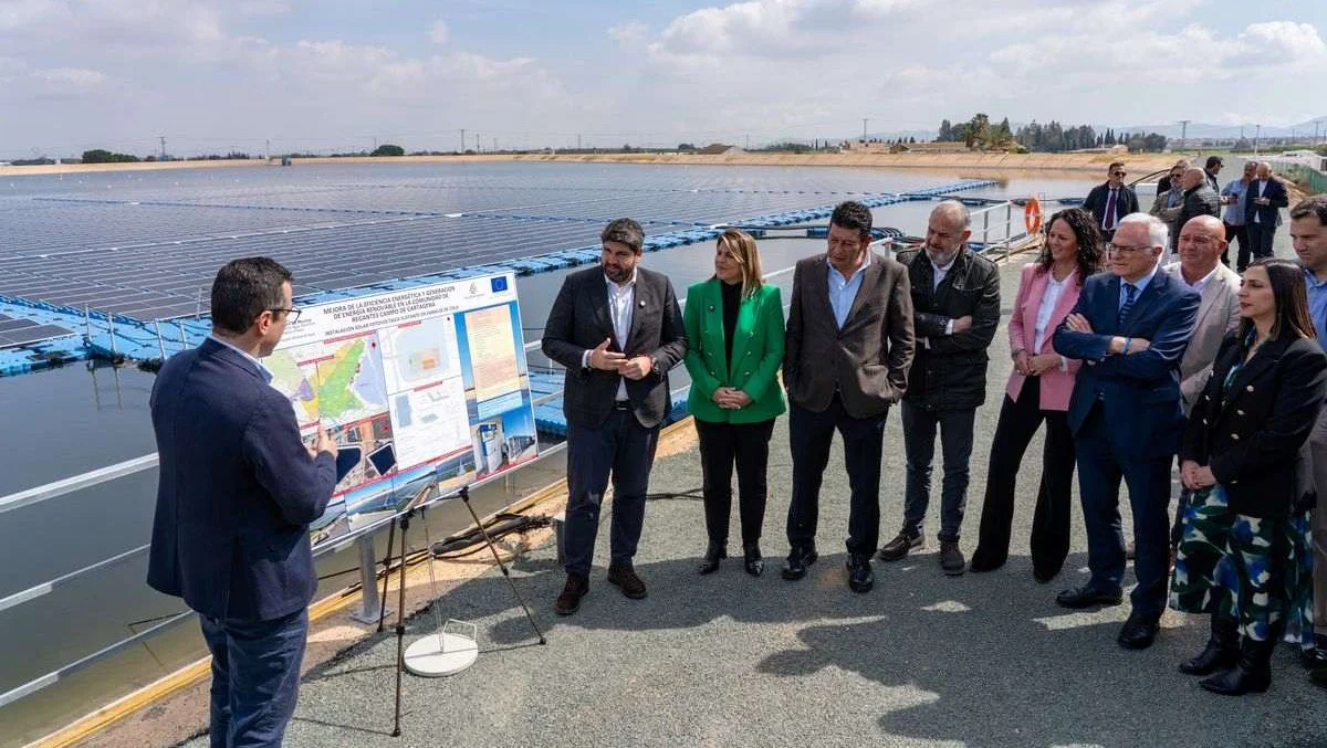 planta fotovoltaica flotante