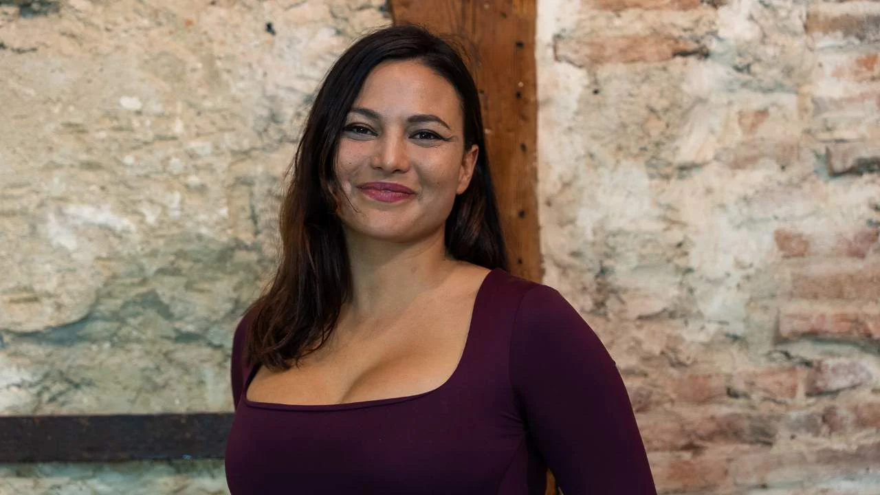 Elisa Mouliá Artículo 14