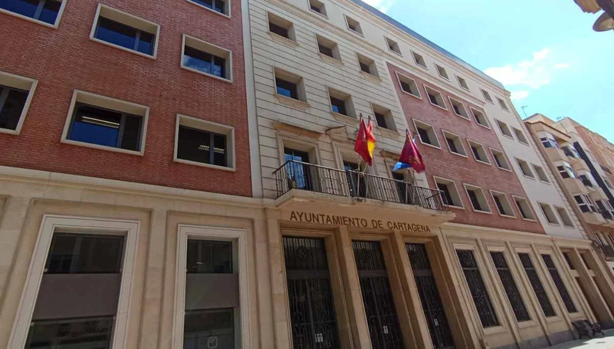 Ayuntamiento CT fachada