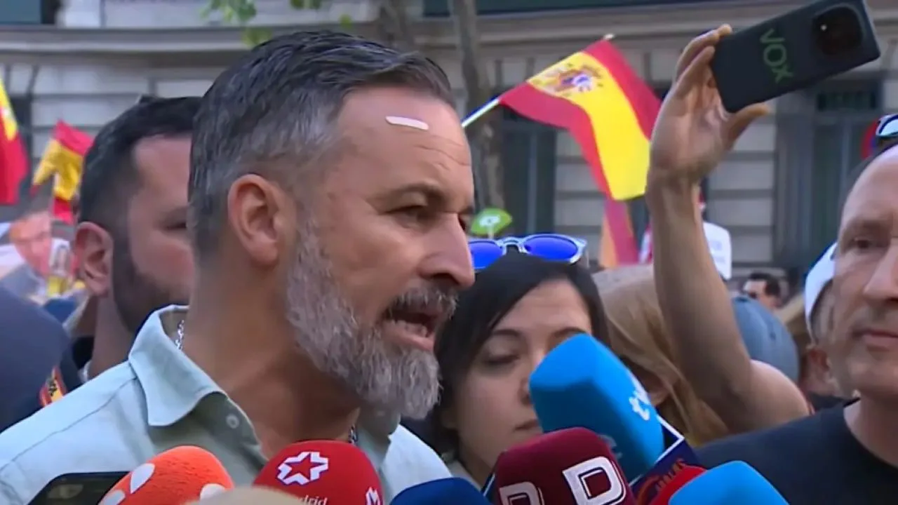 Abascal en la manifestacion 20minutos